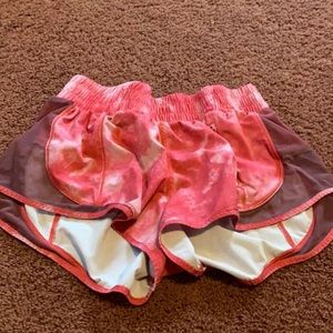 Cute pink and white lulu lemon shorts